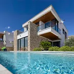 Rosciola Villa *