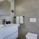 Rosciola Villa *