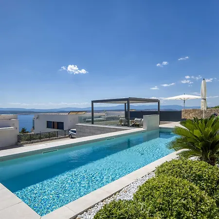 Rosciola Villa *