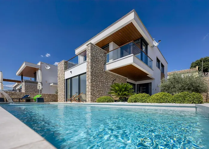 Rosciola Villa *